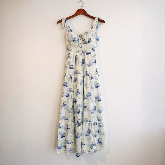 Delft Blue Bloom Dress (Sweetheart neckline)