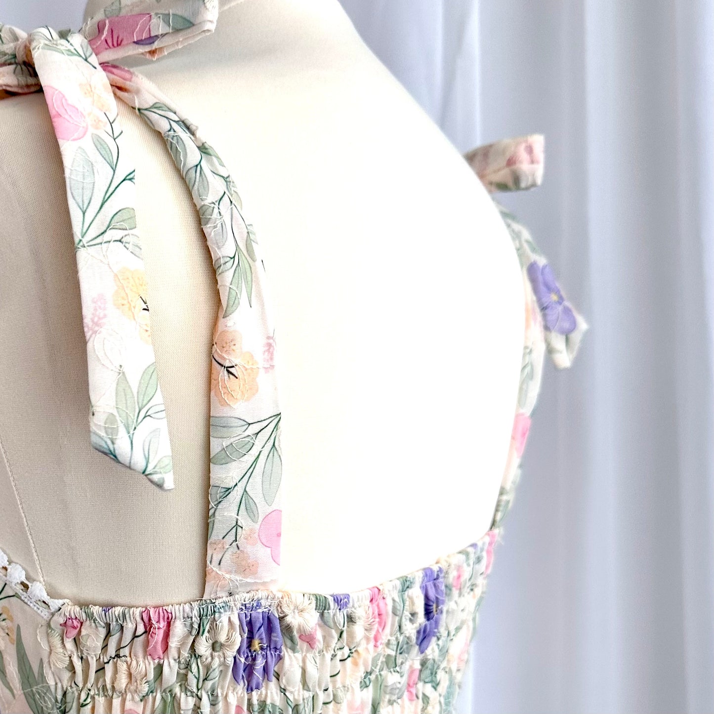 Bloomfield Dress (Sweetheart neckline)